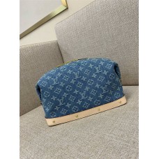 Louis Vuitton POCHETTE COSMÉTIQUE  M24317  size：27x18x9cm 2024 New