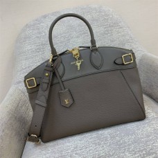 Louis Vuitton Lock It MM M22927  size：36x29x15cm 2024 New