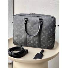 Louis Vuitton VOYAGE  M46457  size：36.5x27.5x6cm 2024 New