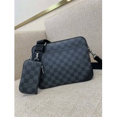 Louis Vuitton TRIO N40519     size：25x18.5x7cm 2024 New