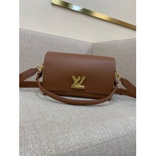 Louis Vuitton SOFT TWIST M24640 size：27x19x9cm 2024 New