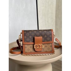 Louis Vuitton DAUPHINE  M45958  size：25x17x10.5cm 2024 New