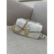 Louis Vuitton POCHETTE MÉTIS EAST WEST  M46595 size：21.5x13.5x6cm 2024 New