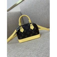 Louis Vuitton NANO ALMA   M82717   size：18x12x8cm 2024 New