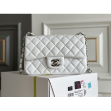 Chanel classic flap CF  20cm 2024 New