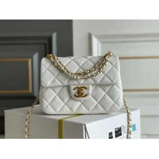 Chanel classic flap CF  20cm 2024 New