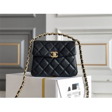 Chanel classic flap CF  19cm 2024 New