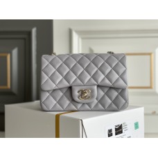 Chanel classic flap CF 20cm 2024 New