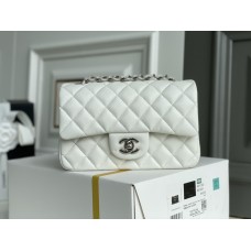 Chanel classic flap  CF 20cm 2024 New