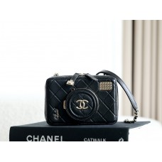 Chanel camera bag size：11.5*16*6cm 2024 New