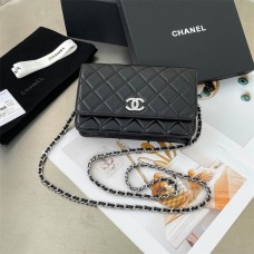 Chanel WOC 19.5cm Diamond  2024 New