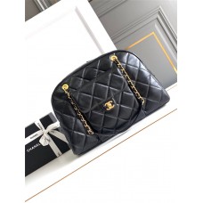 Chanel Hobo 28 X 44 X 15.5 cm 2024 New