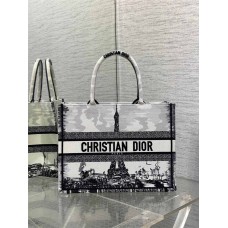 Dior Book tote 36.5cm 2025 New