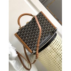 Goyard Grand Hôtel  17 cm x 7.7 cm x 24.5 cm  2025 New