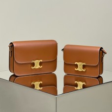 Celine teen triomphe 187363   size: 22.5*16*7cm 2025 New