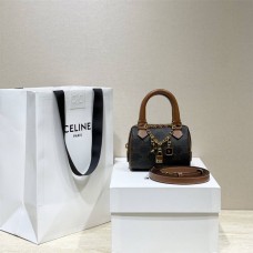 Celine triomphe boston 195112   尺寸14*9.5*8cm 2025 New