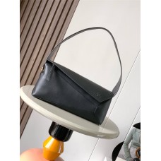 Loewe Puzzle Hobo 28CM～10CM～5.5CM model: 8018 2025 New