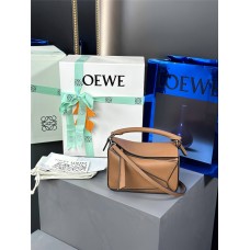 Loewe mini Puzzle Edge 18-8-12.5cm 2025 New