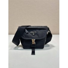 Prada  messenger bag 2VD070  16xHight 16xbottom8cm 2025 New