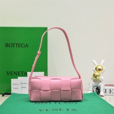 BV Bottega Veneta BRICK CASSETTE 9305  size: 23.5*10*10cm 2025 New