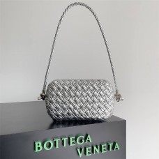 BV Bottega Veneta Knot  717622  size: 20.5*6*12.5cm 2025 New