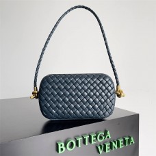 BV Bottega Veneta Knot 717623  size: 20.5*6*12.5cm 2025 New