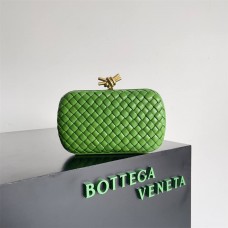 BV Bottega Veneta Knot 717623  size: 20.5*6*12.5cm 2025 New