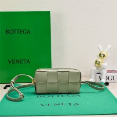 BV Bottega Veneta brick cassette 6816#  size: 18*9*3.5cm 2025 New