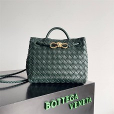 BV Bottega Veneta Andiamo 743568  size: 25*22*10.5cm 2025 New