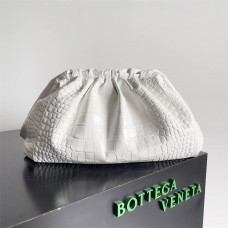 BV Bottega Veneta POUCH crocodile 576227  size: 38*20*8.5cm 2025 New