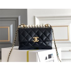 Chanel hobo 19x13x7cm 2025 new 