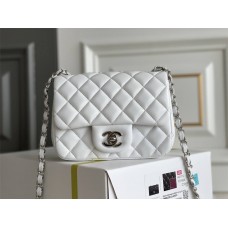 Chanel classic flap 17cm 2025 new 