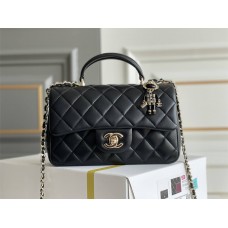 Chanel classic flap 20x12x6cm 2025 new 