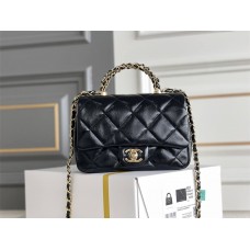 Chanel hobo 19x14x8cm 2025 new 