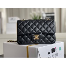 Chanel Classic Flap 20cm 2025 new 