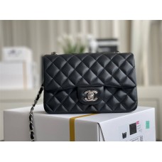 Chanel Classic Flap 20cm 2025 new 