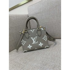 Louis Vuitton ONTHEGO BB  M47054  size：18x15x8.5cm 2025 new 