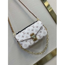 Louis Vuitton Pochette Métis  M46914   size：21.5x13.5x6cm 2025 new 