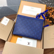 Louis Vuitton M30432  POCHETTE VOYAGE  27.0x 21.0x 3.0 cm 2025 new 