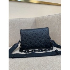 Louis Vuitton COUSSIN M11370 size：26x20x12cm 2025 new 