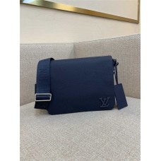 Louis Vuitton TAKEOFF M11599  size：28x24x10cm 2025 new 