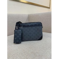 Louis Vuitton Trio M69443  size：25x18.5x7cm 2025 new 