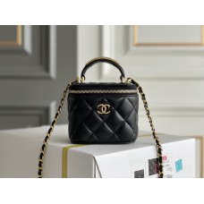 Chanel Vanity Case with Lipstick Holder, Gold Hardware, Gold Ball, Black with Gold Hardware, Mini 11, Lambskin Leather, Hass Factory Leather, Dimensions: 9x11x7cm.