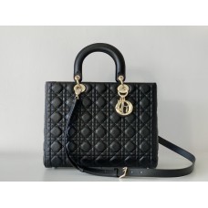 Lady Dior Bag, 7-Compartment, Black Lambskin, Gold Hardware, Sheepskin Material, Size: 32x25x11cm