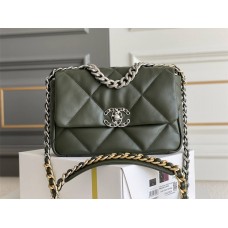 Chanel 19 bag 26cm 2025 new 